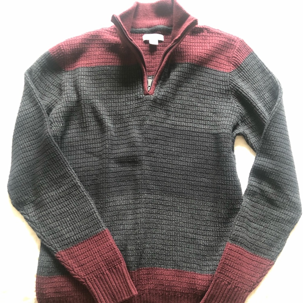 Long sleeve pull over, super comfortable